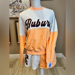 New! SET! QUEEN OF SPARKLES Licensed Auburn Pastel Sweatshirt & Short Set